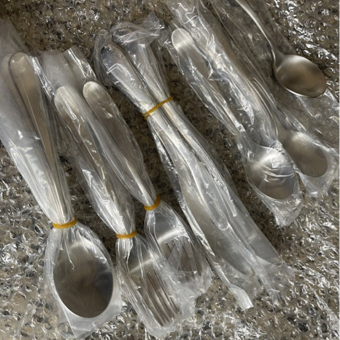 Gourmet Settings Maddox Satin 20pc Flatware Set, Service for 4